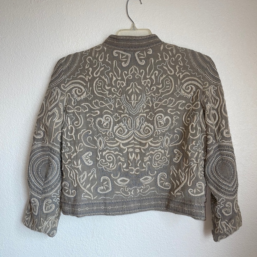 Zara Embroidered bomber style jacket. GUC size medium - Picture 2 of 6